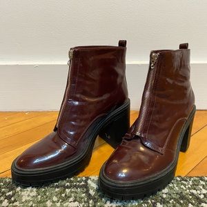 Burgundy zip up healed booties